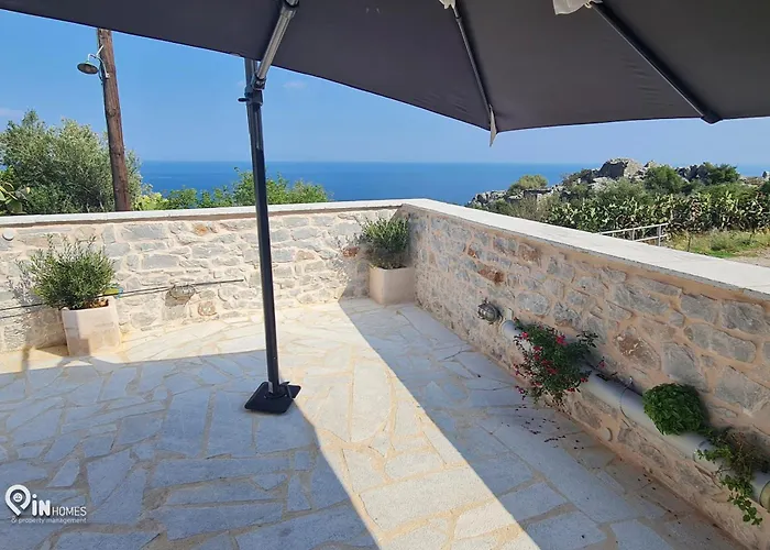 Dom wakacyjny Mani Tu 2-exclusive Sea View & Tranquility In Mani